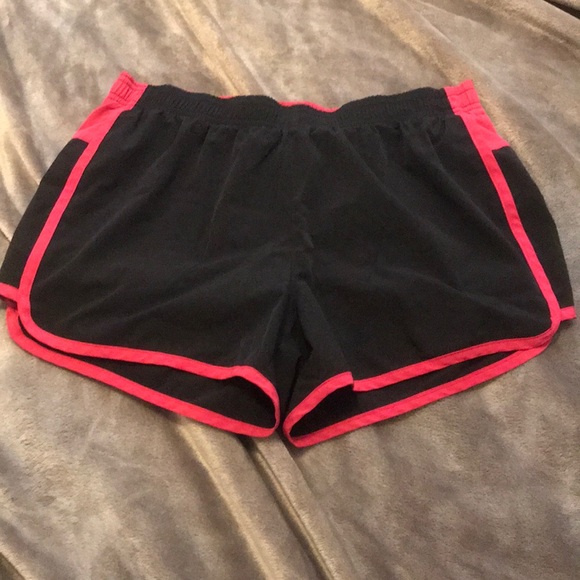 running shorts - Picture 1 of 2